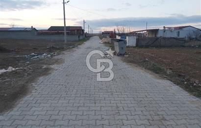 Dazkırı-Bozan Köyünde 6+1 Satılık Konut, Besihane ve Müştemilatı