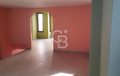 SARIYER MERKEZ, 300M2 TRİPLEKS, DENİZE 300M MESAFEDE KİRALIK BİNA