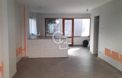 SARIYER MERKEZ, 300M2 TRİPLEKS, DENİZE 300M MESAFEDE KİRALIK BİNA