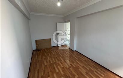 NATOYLU CADDEİS ÜZERİ KİRALIK 2+1