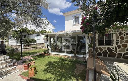 Yeni Şakran’da Denize Sıfır Dubleks Villa Havuzlu Site Üçinde