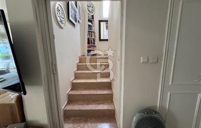 Yeni Şakran’da Denize Sıfır Dubleks Villa Havuzlu Site Üçinde