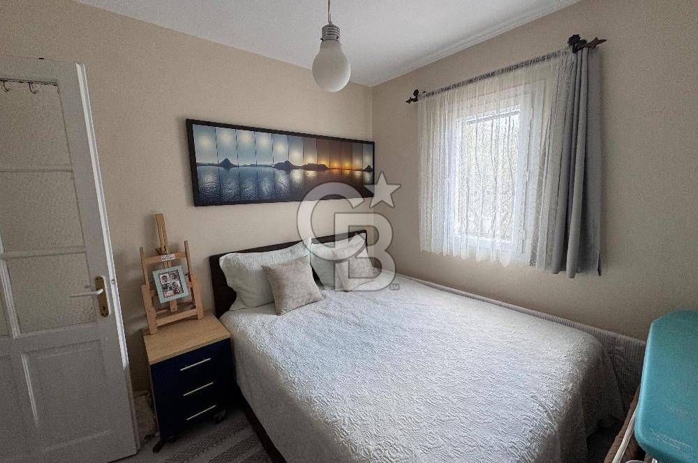 Yeni Şakran’da Denize Sıfır Dubleks Villa Havuzlu Site Üçinde