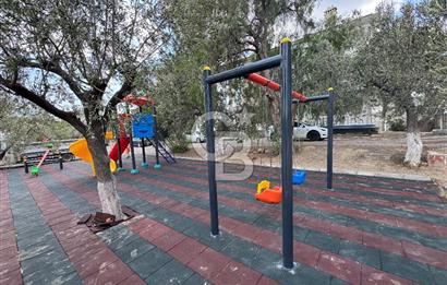 Yeni Şakran’da Denize Sıfır Dubleks Villa Havuzlu Site Üçinde