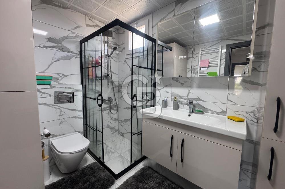 Foça Bağarası’nda Havuzlu Site İçinde 4+1 Tripleks