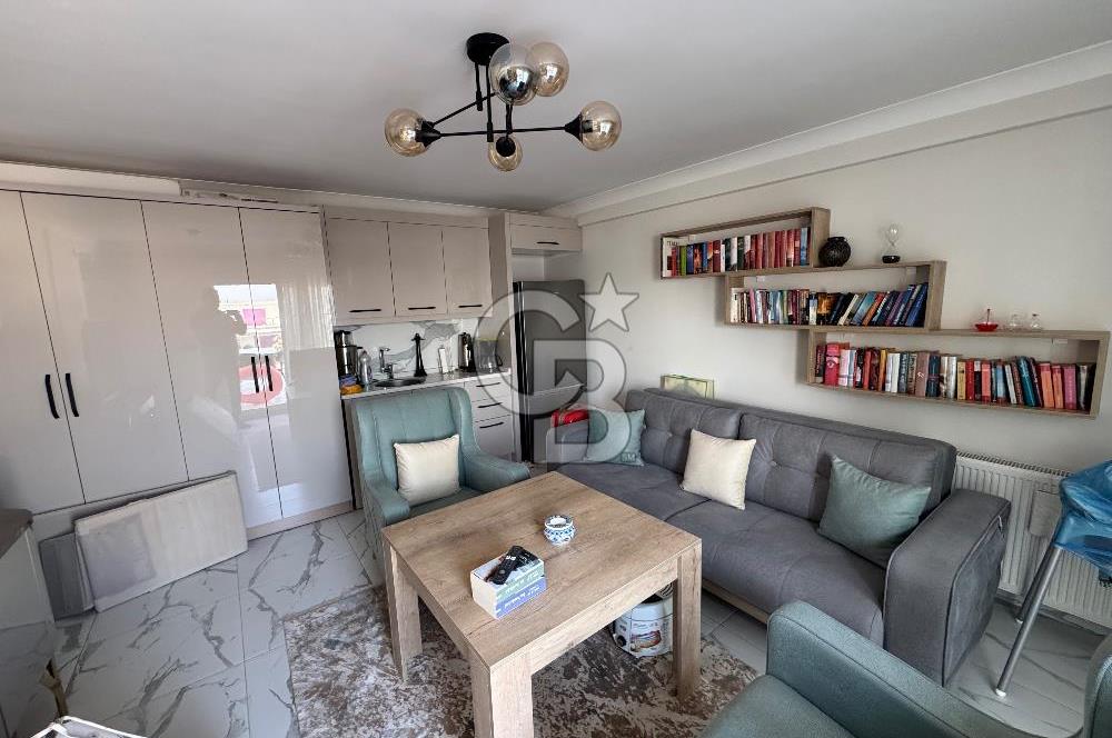 Foça Bağarası’nda Havuzlu Site İçinde 4+1 Tripleks