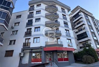 Karşıyaka Şemikler mahallesinde Satılık Merkezi Konumda, Kapalı Mutfaklı 2+1 - 3 - 330199
