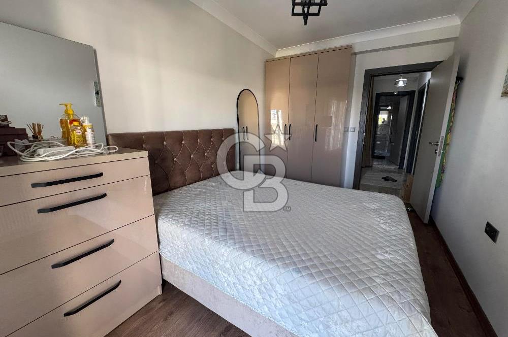 Foça Bağarası’nda Havuzlu Site İçinde 4+1 Tripleks