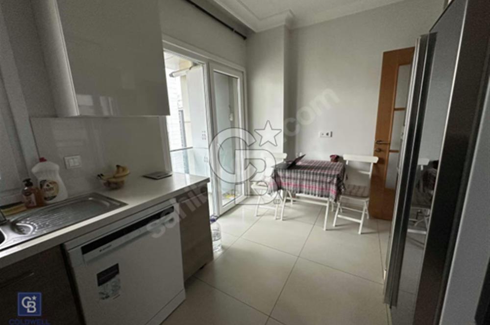 BAĞDAT CADDESİ TEPEGÖZ SOKAKTA SATILIK 3+1