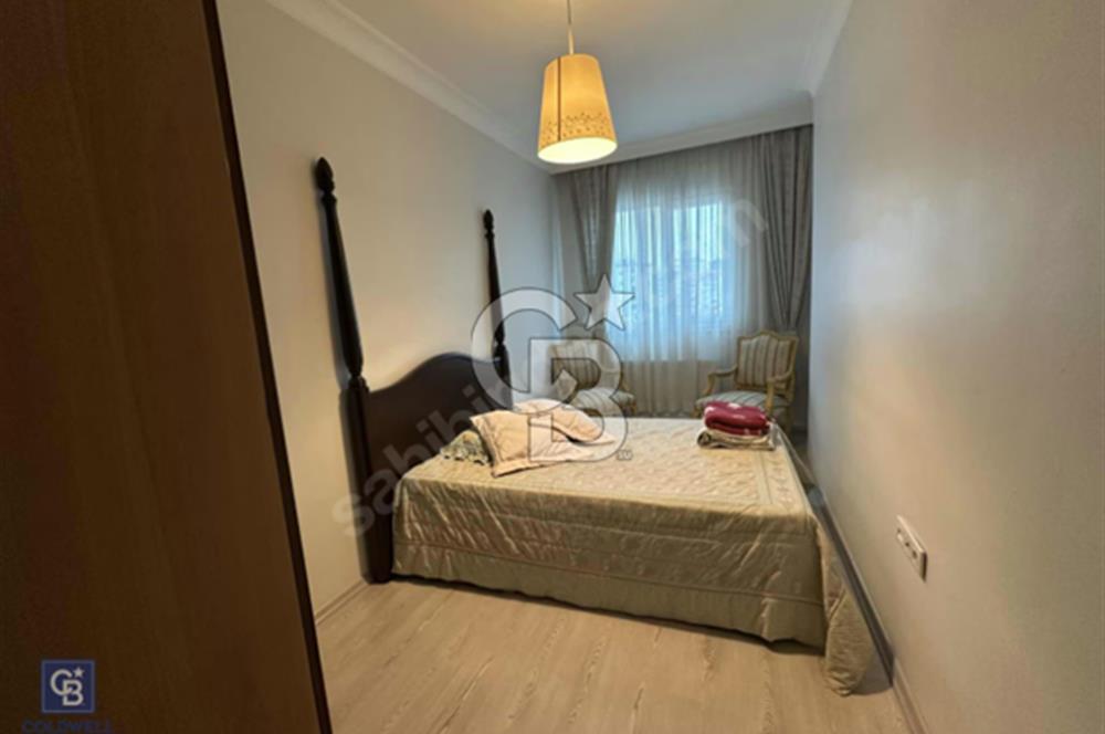 BAĞDAT CADDESİ TEPEGÖZ SOKAKTA SATILIK 3+1