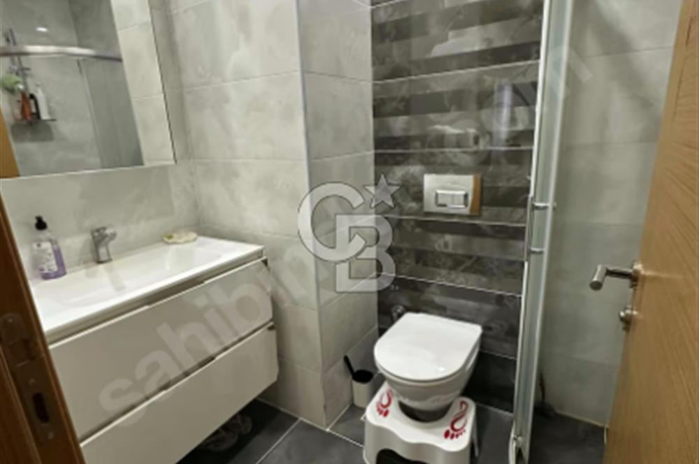 BAĞDAT CADDESİ TEPEGÖZ SOKAKTA SATILIK 3+1