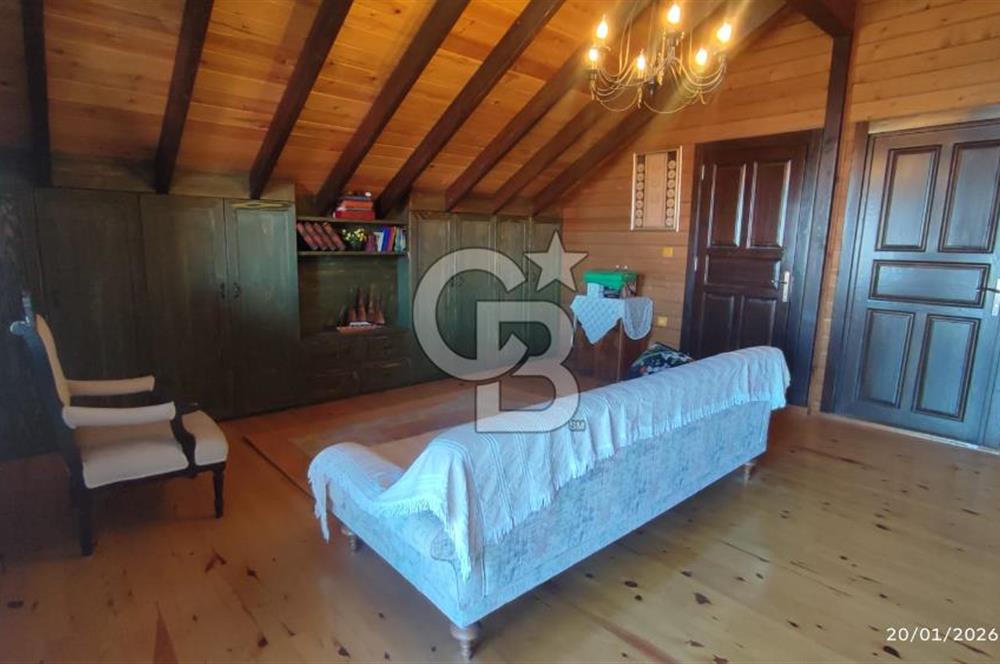 TEMELLİ OLUKPINAR MAH. BOTANİKKÖY SATILIK (4+2) AHŞAP VİLLA