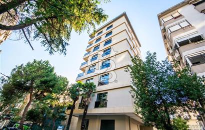 Kalamış 'ta Deniz Manzaralı Katta Tek Dubleks Daire