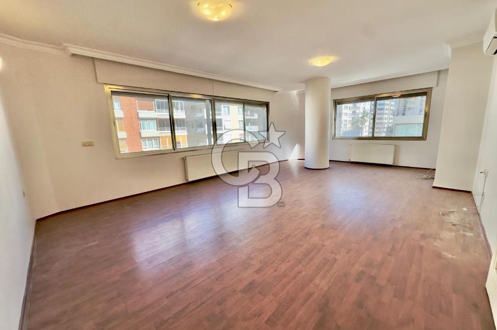 ALSANCAK EN PRESTİJLİ CADDESİ MUSTAFA BEY'DE GENİŞ KİRALIK DAİRE