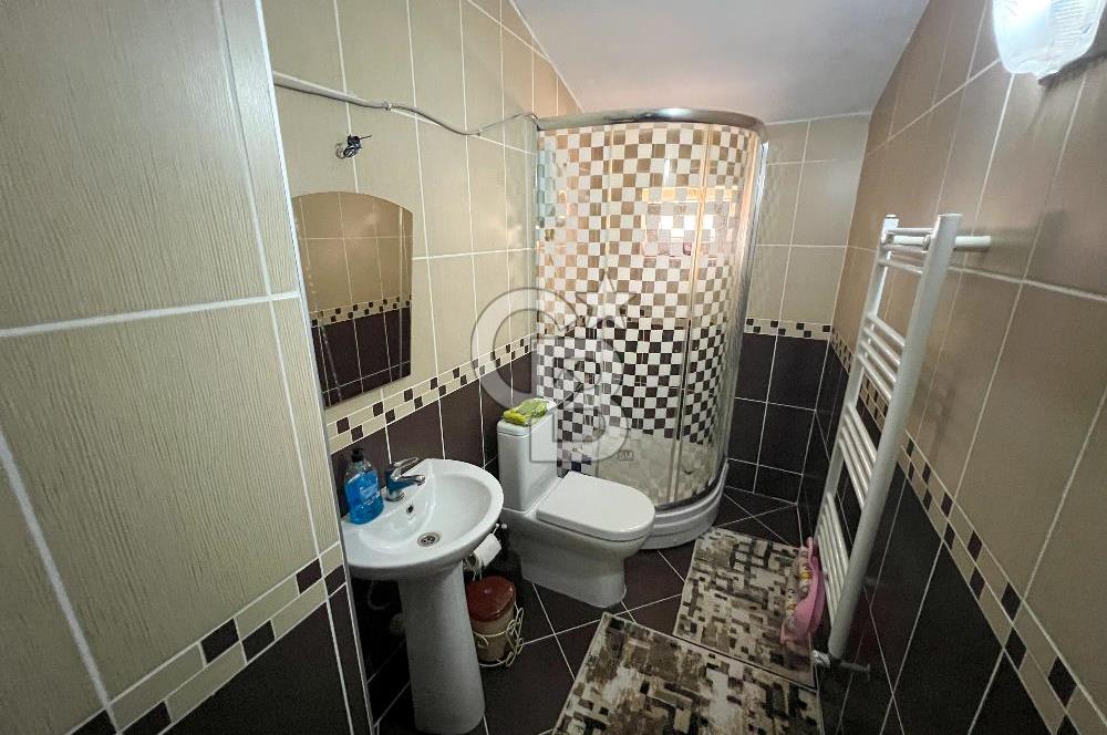 İZMİT ÇUBUKLU'DA DOĞA MANZARALI SİTE İÇİ 4+1 SATILIK VİLLA