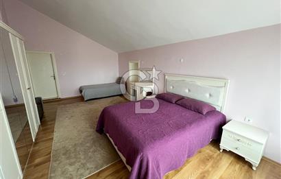 İZMİT ÇUBUKLU'DA DOĞA MANZARALI SİTE İÇİ 4+1 SATILIK VİLLA