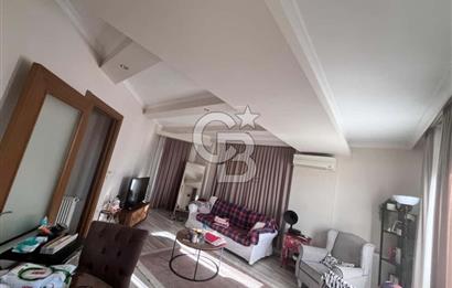 Karşıyaka Şemikler mahallesinde Satılık Merkezi Konumda, Kapalı Mutfaklı 2+1