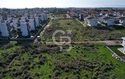 Dikilin Parlayan Bölgesi Salihler de 600 m2 İmarlı Arsa