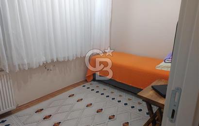 Gebze Osmanyılmaz Muhtarlığı yanında satılık 3+1.