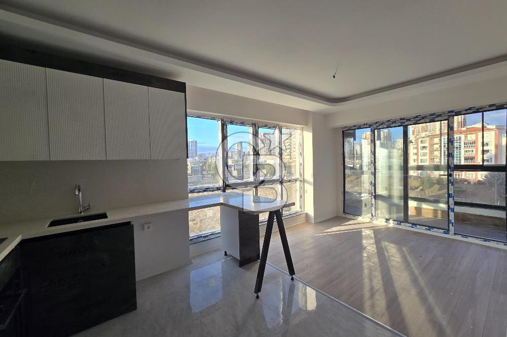 ÇANKAYA YAŞAMKENT SİTE'DE ÇİFT CEPHE KİRALIK SIFIR 1+1 DAİRE