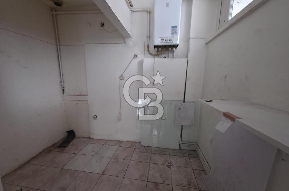 Çankaya Küçük Esat Bülbülderesinde Satılık Mutfalı Wc'li Kombilil Dükkan