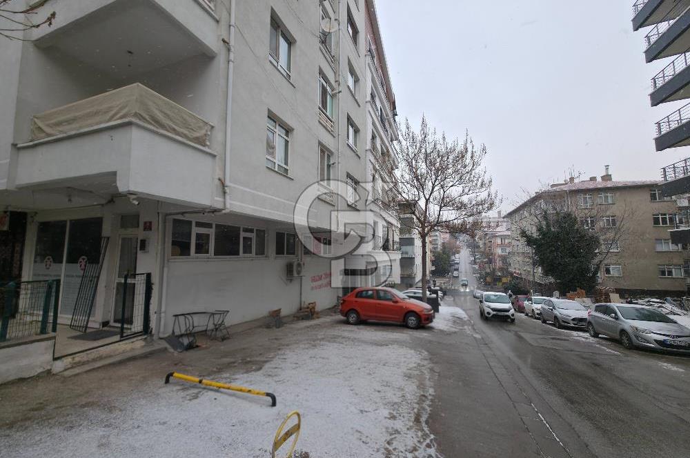 Çankaya Küçük Esat Bülbülderesinde Satılık Mutfalı Wc'li Kombilil Dükkan