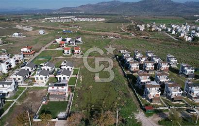 Dikilin Parlayan Bölgesi Salihler de 600 m2 İmarlı Arsa
