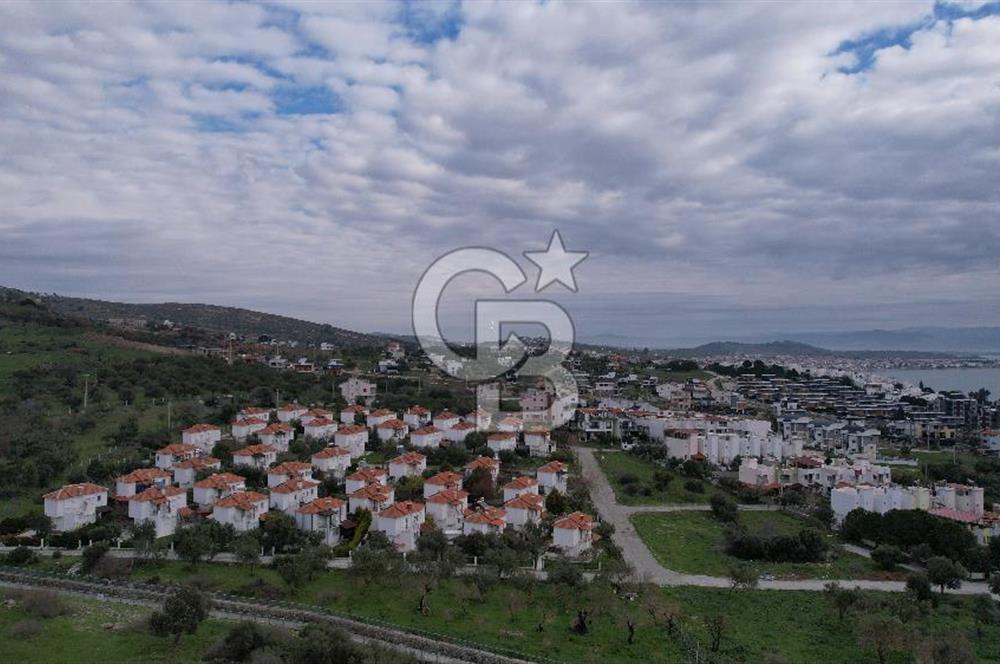 İzmirin İncisi Çandarlıda Satılık Sıfır Villa
