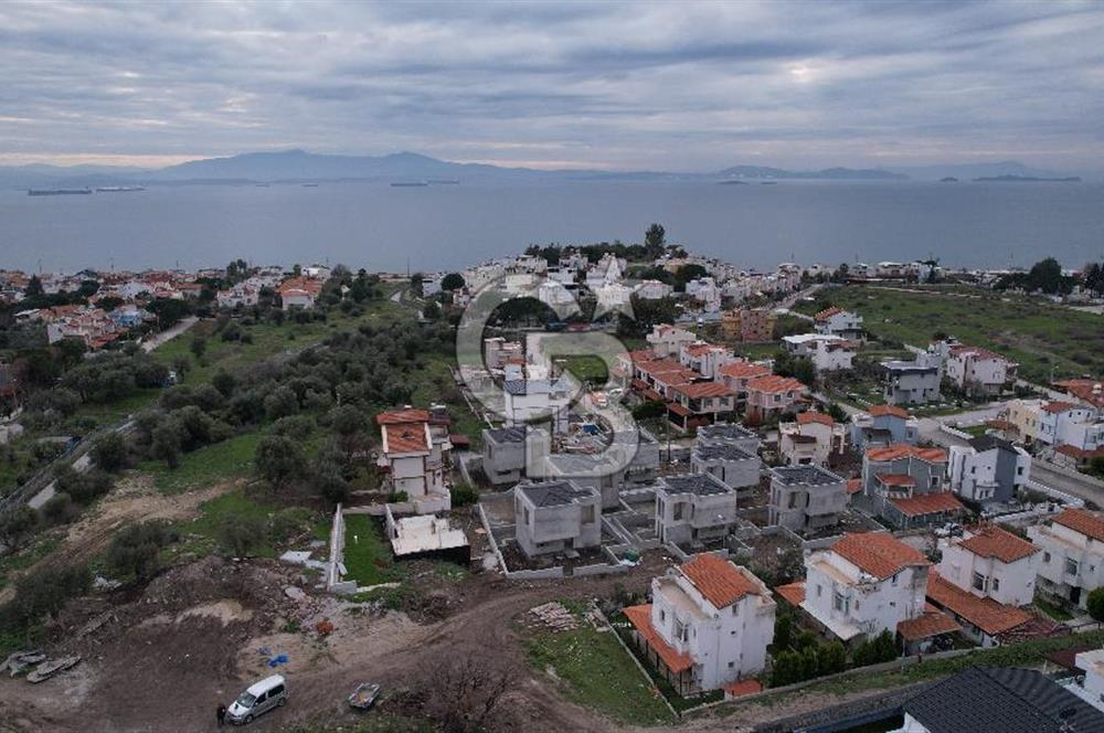 İzmirin İncisi Çandarlıda Satılık Sıfır Villa