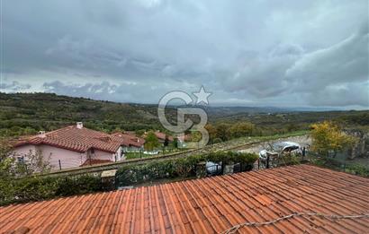 İZMİT ÇUBUKLU'DA DOĞA MANZARALI SİTE İÇİ 4+1 SATILIK VİLLA