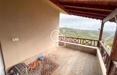 İZMİT ÇUBUKLU'DA DOĞA MANZARALI SİTE İÇİ 4+1 SATILIK VİLLA