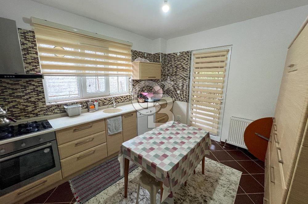 İZMİT ÇUBUKLU'DA DOĞA MANZARALI SİTE İÇİ 4+1 SATILIK VİLLA