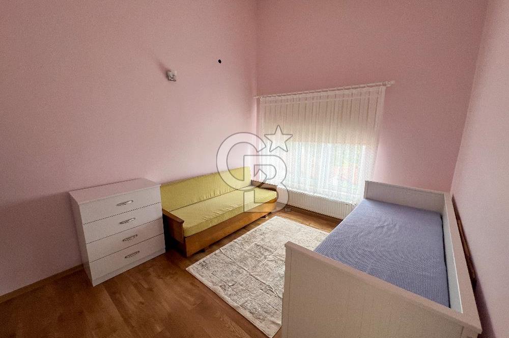 İZMİT ÇUBUKLU'DA DOĞA MANZARALI SİTE İÇİ 4+1 SATILIK VİLLA