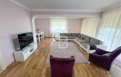 İZMİT ÇUBUKLU'DA DOĞA MANZARALI SİTE İÇİ 4+1 SATILIK VİLLA