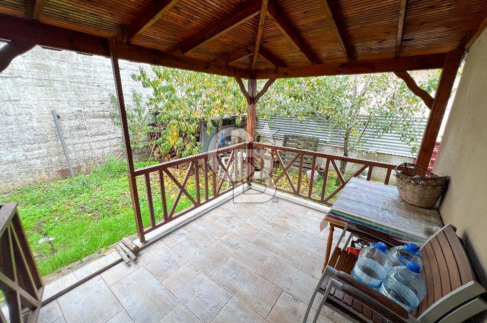 İZMİT ÇUBUKLU'DA DOĞA MANZARALI SİTE İÇİ 4+1 SATILIK VİLLA