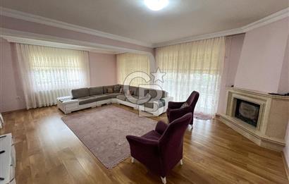 İZMİT ÇUBUKLU'DA DOĞA MANZARALI SİTE İÇİ 4+1 SATILIK VİLLA