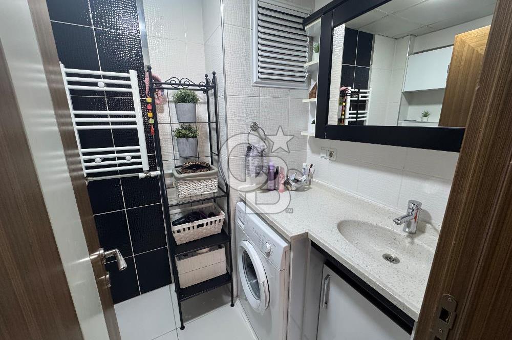 Karşıyaka Şemikler mahallesinde Satılık Merkezi Konumda, Kapalı Mutfaklı 2+1