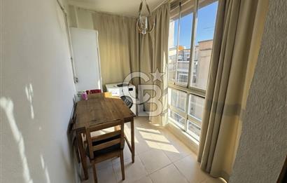 Karşıyaka Şemikler mahallesinde Satılık Merkezi Konumda, Kapalı Mutfaklı 2+1