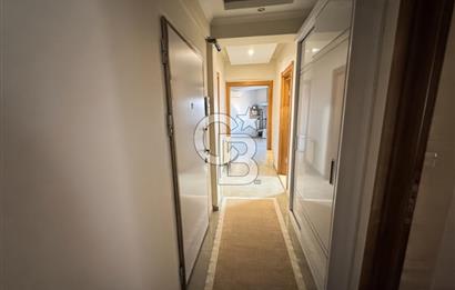 Karşıyaka Şemikler mahallesinde Satılık Merkezi Konumda, Kapalı Mutfaklı 2+1