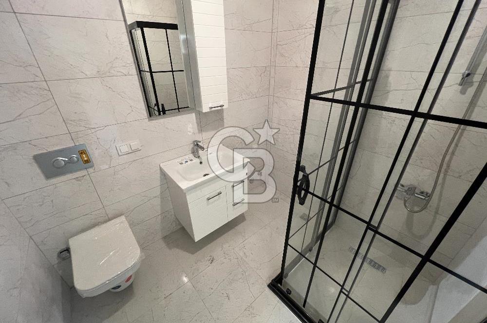 DERİNCE 60 EVLER MERKEZİ KONUMDA GENİŞ SATILIK 4+1 ÇATI DUBLEKS