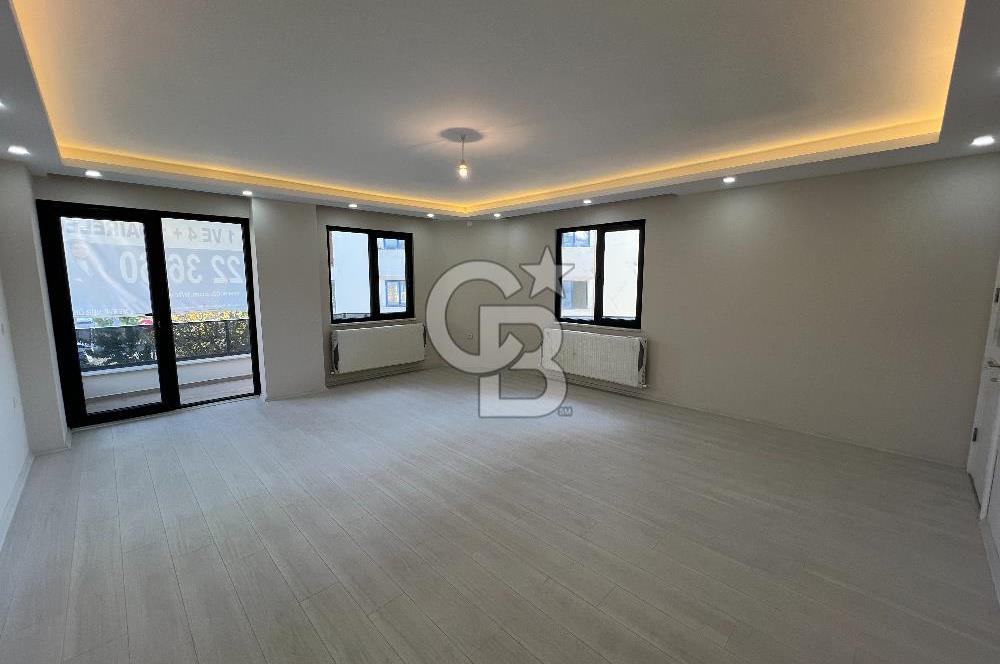 DERİNCE 60 EVLER MERKEZİ KONUMDA GENİŞ SATILIK 4+1 ÇATI DUBLEKS