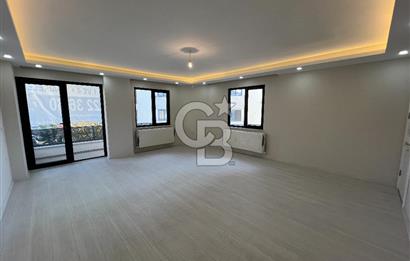 DERİNCE 60 EVLER MERKEZİ KONUMDA GENİŞ SATILIK 4+1 ÇATI DUBLEKS