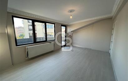 DERİNCE 60 EVLER MERKEZİ KONUMDA GENİŞ SATILIK 4+1 ÇATI DUBLEKS