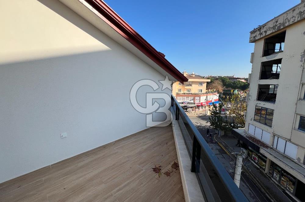 DERİNCE 60 EVLER MERKEZİ KONUMDA GENİŞ SATILIK 4+1 ÇATI DUBLEKS