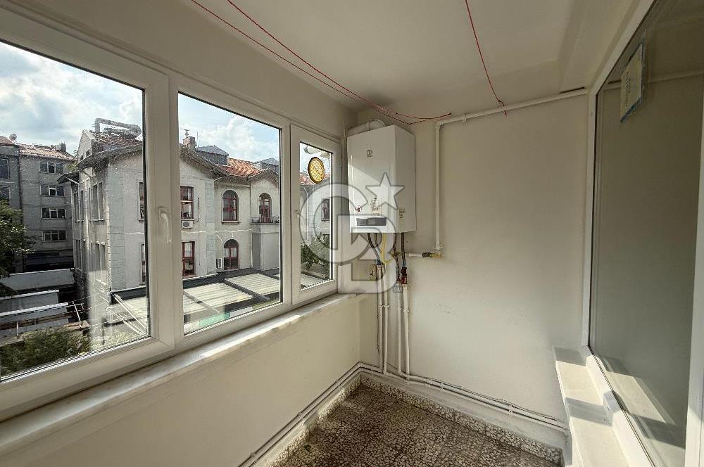 KADIKÖY KUŞDİLİ CADDESİ MEHMETÇİK VAKFI 'NDAN KİRALIK DAİRE