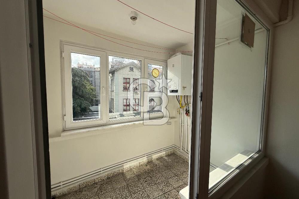 KADIKÖY KUŞDİLİ CADDESİ MEHMETÇİK VAKFI 'NDAN KİRALIK DAİRE