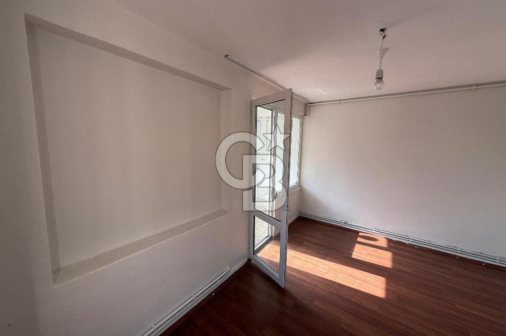 KADIKÖY KUŞDİLİ CADDESİ MEHMETÇİK VAKFI 'NDAN KİRALIK DAİRE