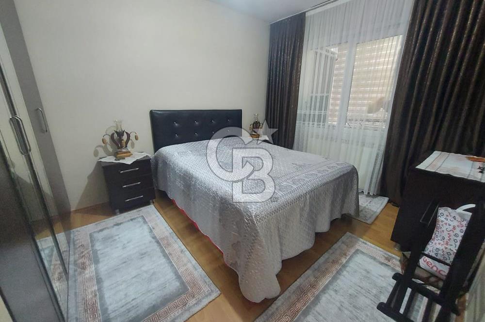 Gebze Osmanyılmaz Muhtarlığı yanında satılık 3+1.