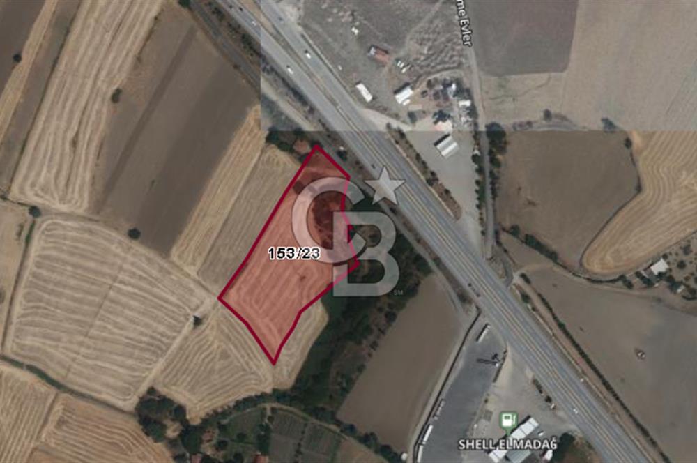 SAMSUN YOLU ÜZERİNDE TİCARİ POTANSİYELLİ SATILIK TARLA