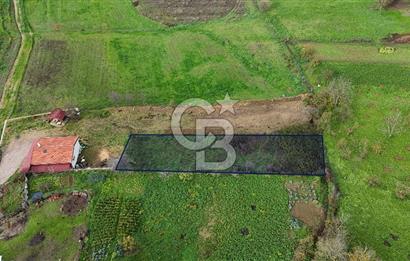 İZMİT BÖĞÜRGEN/SEFERLER KÖYÜNDE %40 İMARLI 1015 m² SATILIK ARSA